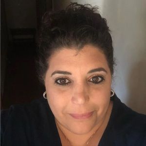 Meet your Posher, Angie